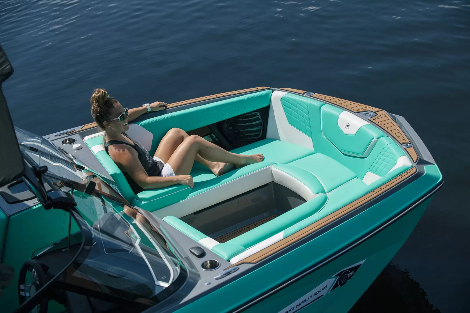 Nautique G25