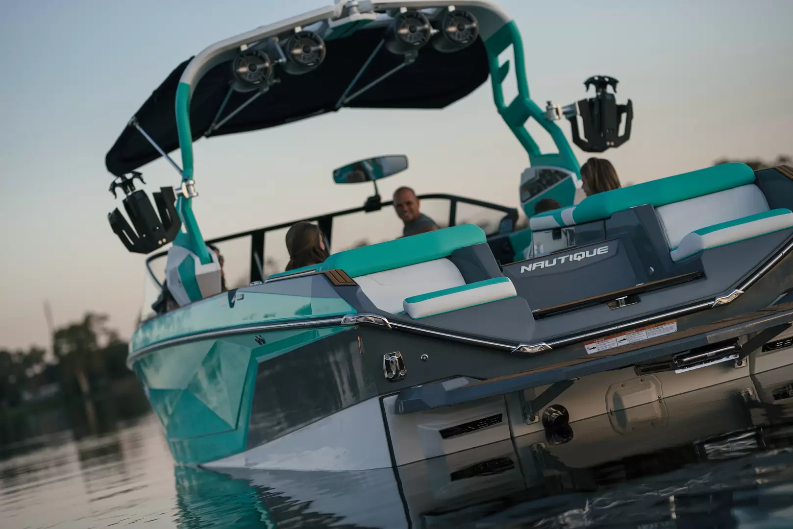 Nautique G25