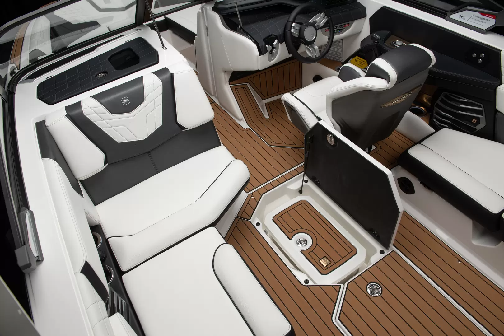 Nautique G23