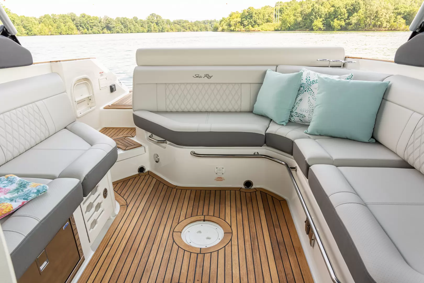 Sea Ray SLX-280