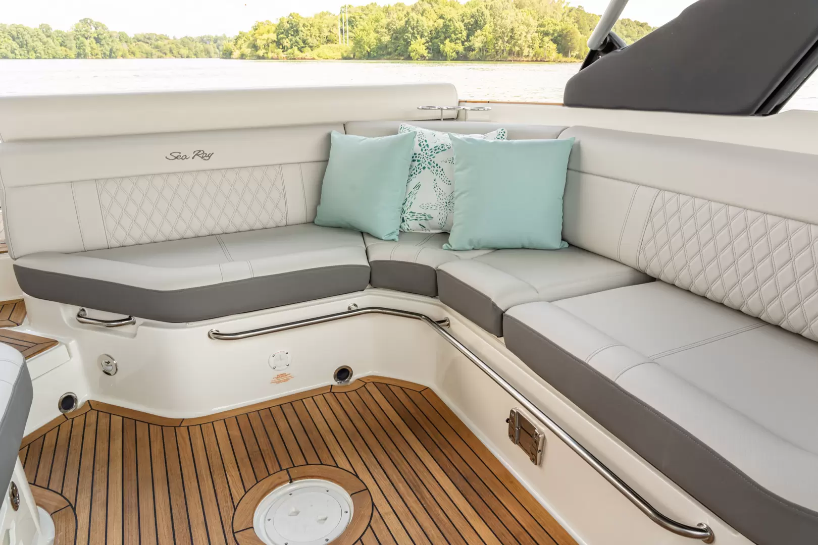 Sea Ray SLX-280