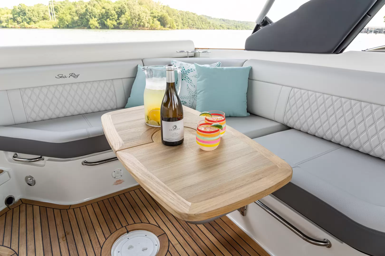 Sea Ray SLX-280
