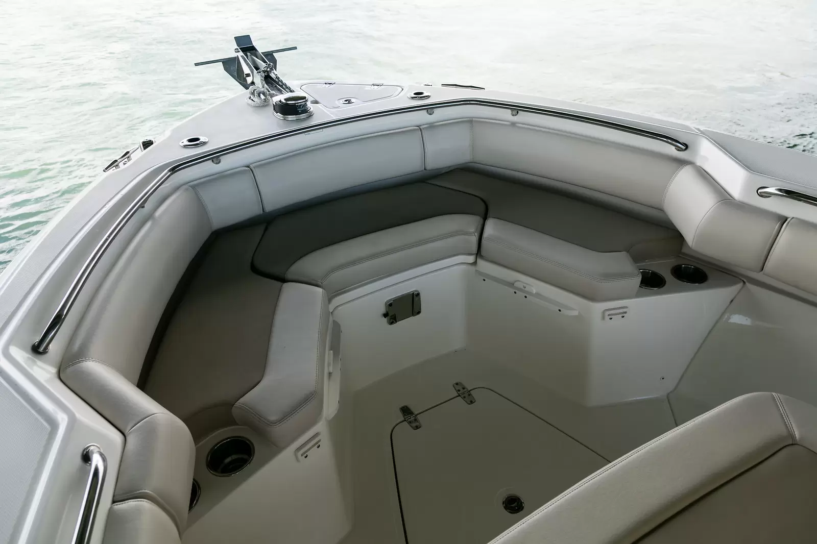 Boston Whaler 250 Outrage