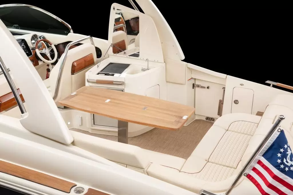 Chris Craft Launch 31 GT