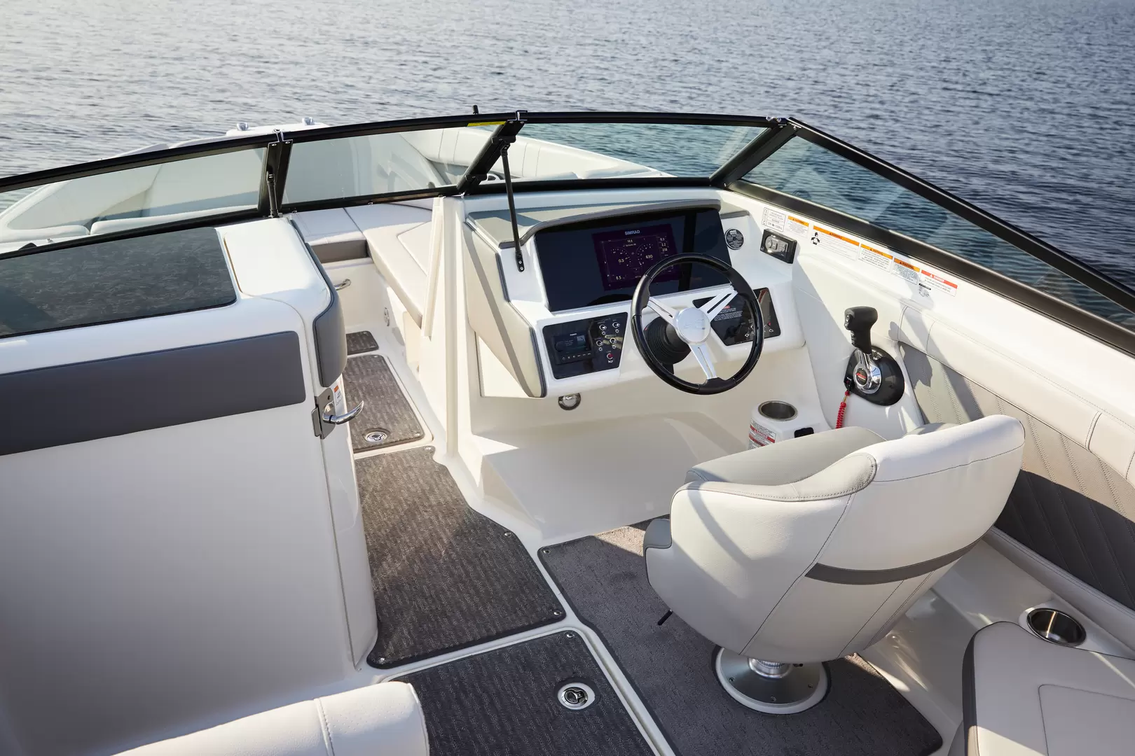 Sea Ray SPX230
