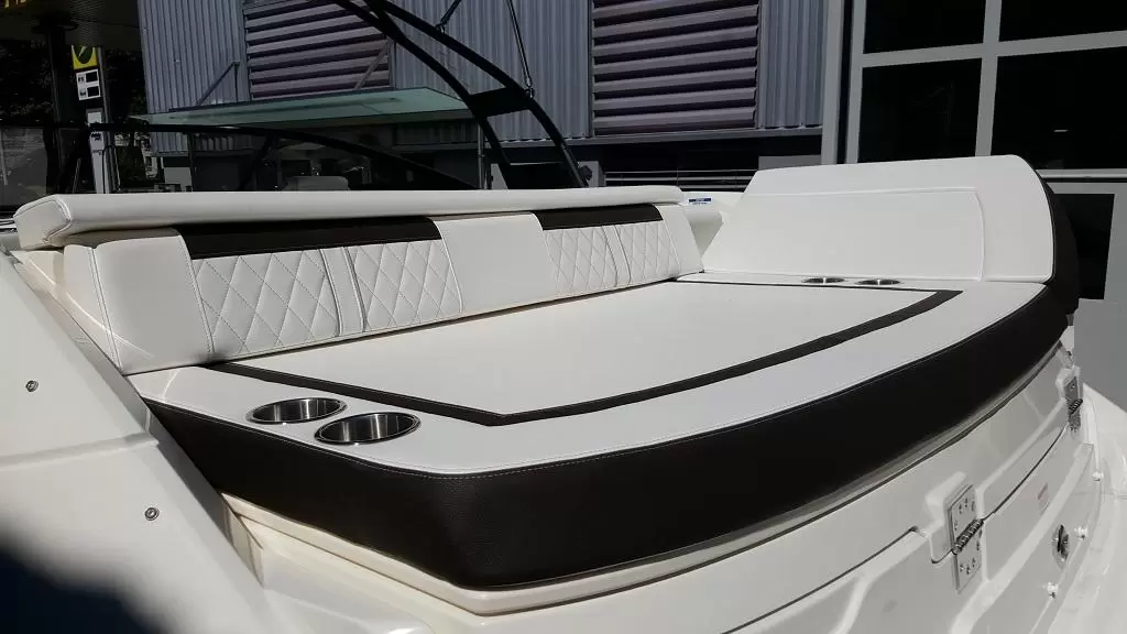 Sea Ray 250 SunSport