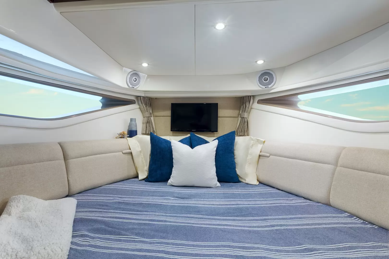 Sea Ray Sundancer 320