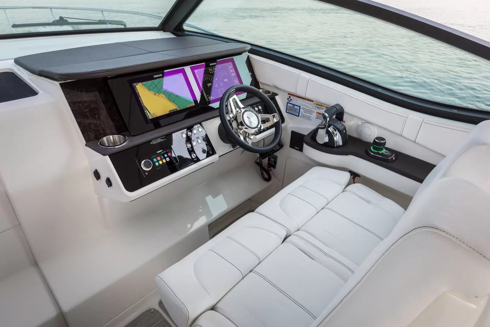 Sea Ray Sundancer 320